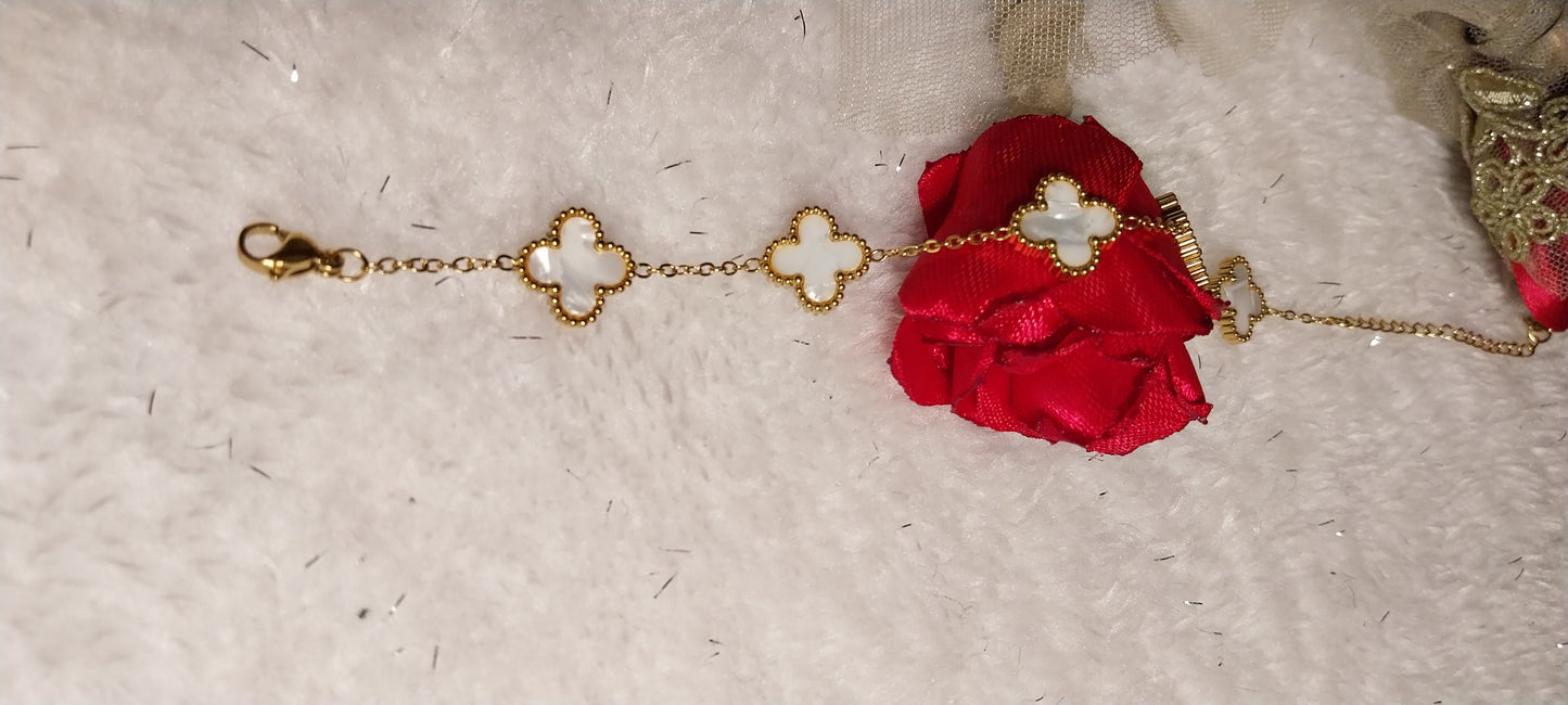 3 in 1 Clover Bracelet