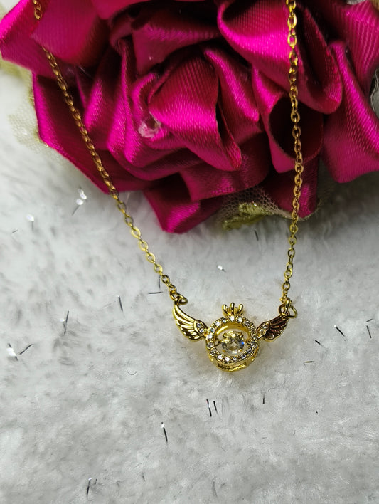 Elegant Angel Wing Golden Ring