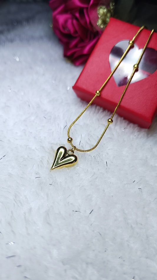 Sharp Heart Necklace